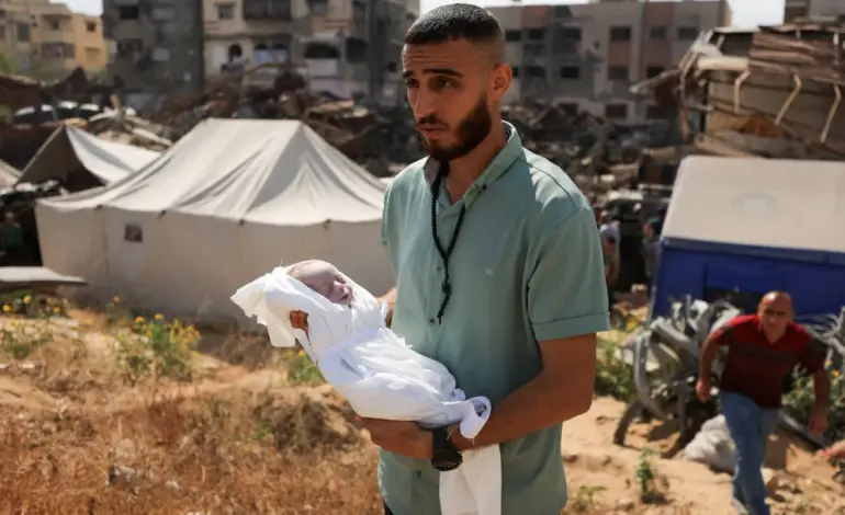 إيطاليا تحذّر من خطوة تهجير الفلسطينيين قسراً من غزة