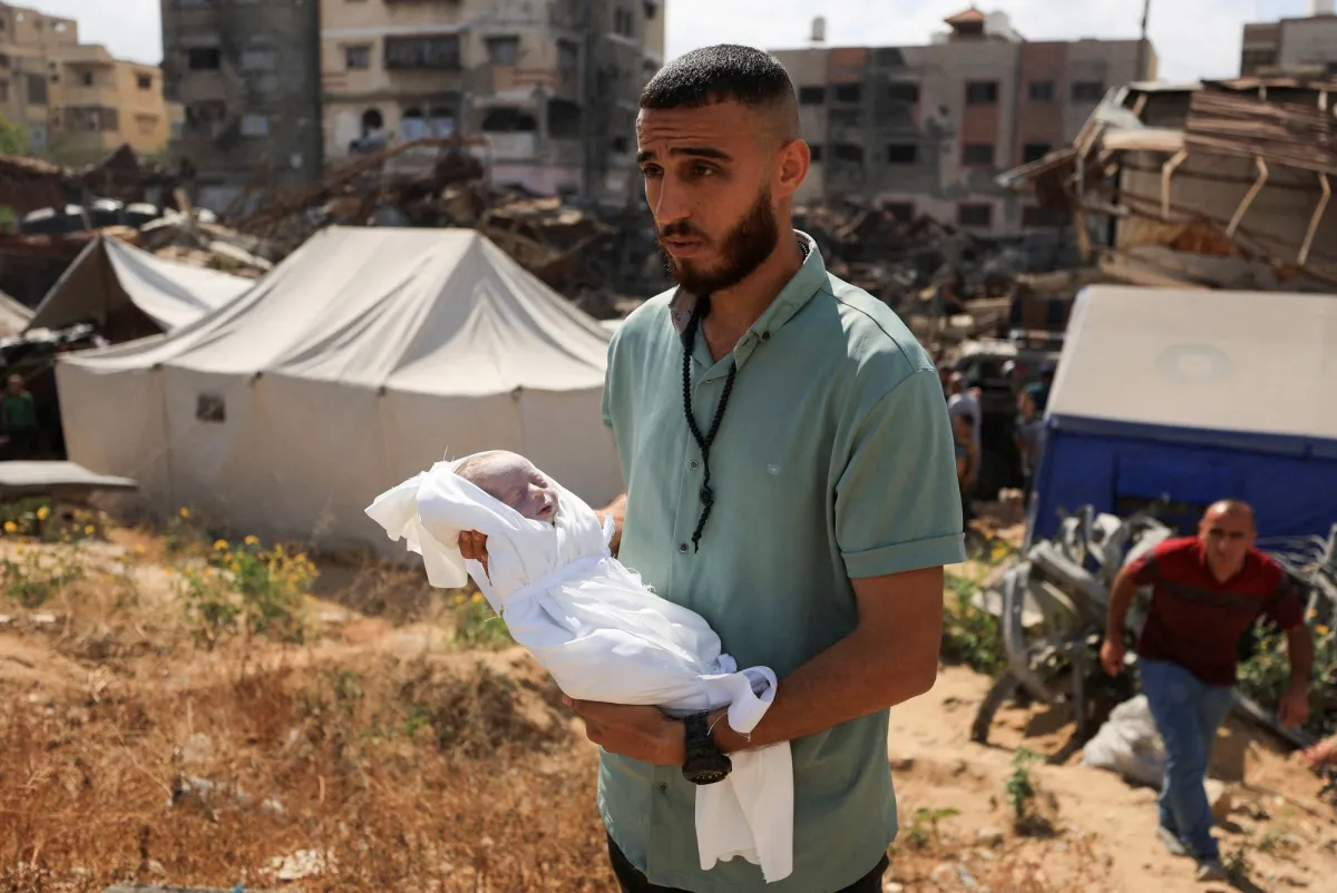 إيطاليا تحذّر من خطوة تهجير الفلسطينيين قسراً من غزة