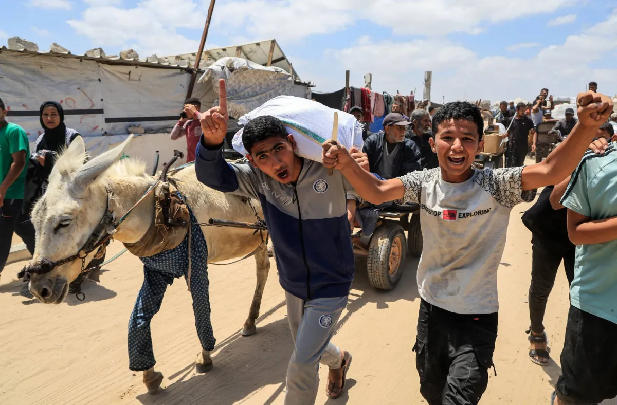الاتحاد الأوروبي يرفض «عسكرة» المساعدات الإنسانية في غزة