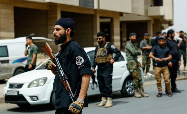 انتشار أمني بعد أحداث صحنايا بريف دمشق ومقتل رئيس البلدية السابق وابنه