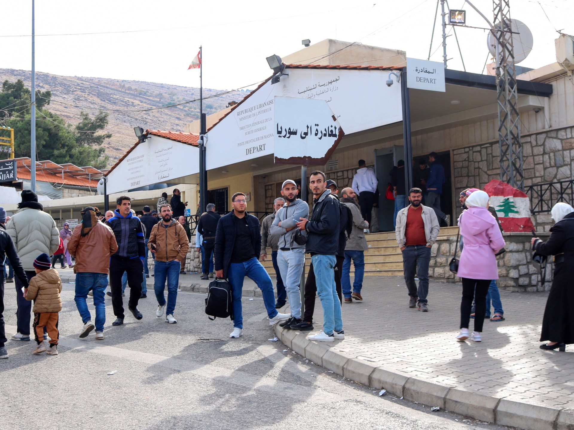 مخاوف لبنان تدفع بأوضاع اللاجئين السوريين إلى الواجهة