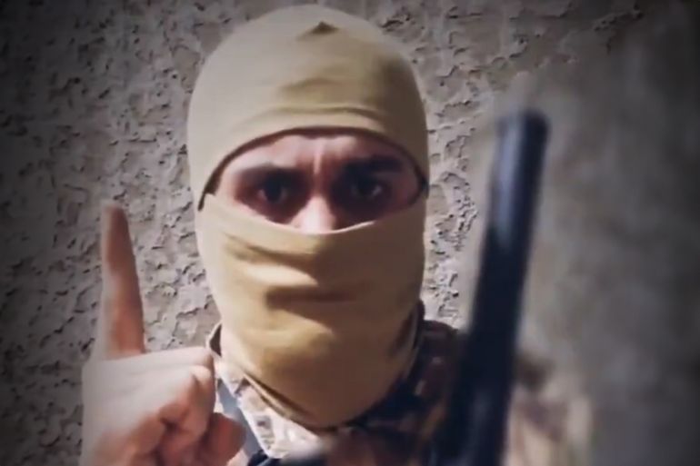 قائد مليشيا لواء درع الساحل يهدد الدولة السورية
