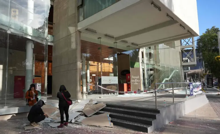 زلزال بقوة 6.4 درجة يضرب شمال تشيلي (فيديو)